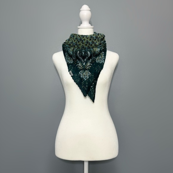 J. Jill Accessories - EUC J. Jill Green & Blue Mixed Paisley Neck Scarf